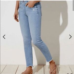 LOFT Modern Skinny Crop Jeans Raw Edge Hem‎ Light Wash Size 25/0